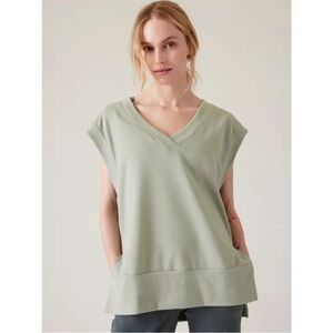 Athleta Retroterry V-Neck Sleeveless Swestshirt in Fern Green Sz S